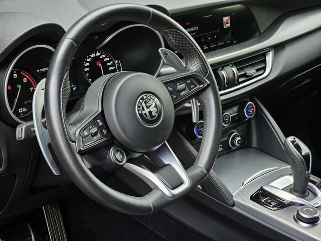 Alfa Romeo Stelvio 2.0 T AWD VELOCE INT. / ADAPT CRUISE / CARPLAY / SCHAKELFLIPPERS