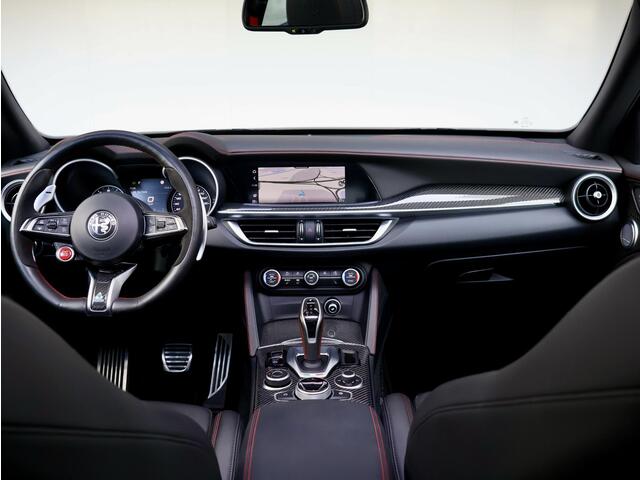Alfa Romeo Stelvio 2.9 V6 AWD Quadrifoglio | Pano | Keramische remmen | Akrapovic | 510 PK |