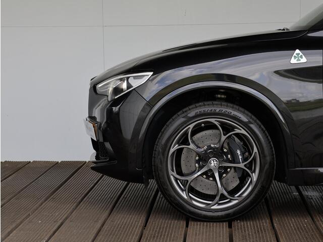Alfa Romeo Stelvio 2.9 V6 AWD Quadrifoglio | Pano | Keramische remmen | Akrapovic | 510 PK |