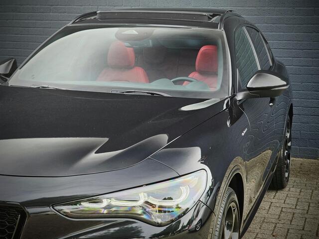 Alfa Romeo Stelvio 2.0 T AWD Veloce / PANO / ADAS 2 / ROOD LEDER / 21''