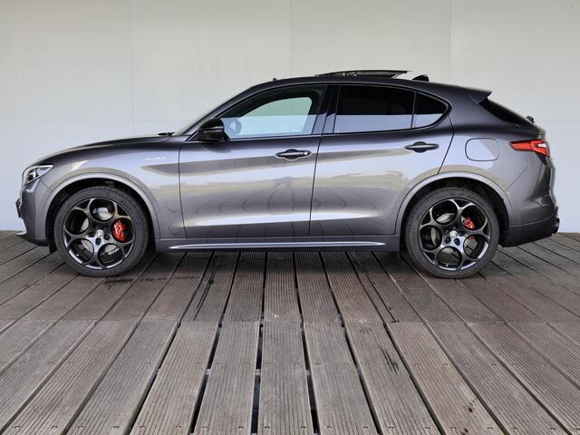 Alfa Romeo Stelvio 2.0 T AWD Veloce 280pk | Pano-Dak | 21"| Stoel Stuur Verwarming |