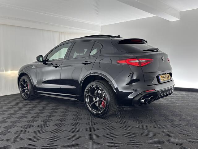 Alfa Romeo Stelvio 2.9 V6 AWD Quadrifoglio Aut. *PANO | LUXURY-LEATHER | XENON | ADAPTIVE-CRUISE | BLIND-SPOT | HARMAN/KARDON | MEMORY-PACK | HEATED-SPORTSEATS | DAB+ | KEYLESS | CARPLAY | NAVI-FULLMAP | | 20''ALU*