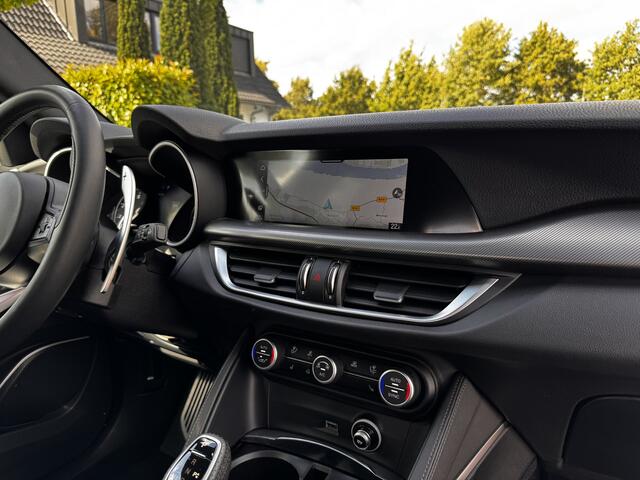 Alfa Romeo Stelvio 2.0 T AWD Veloce | Sp.demper | Carplay | H+K | Ad.Cruise | 21inch| Stoelverw.V+A