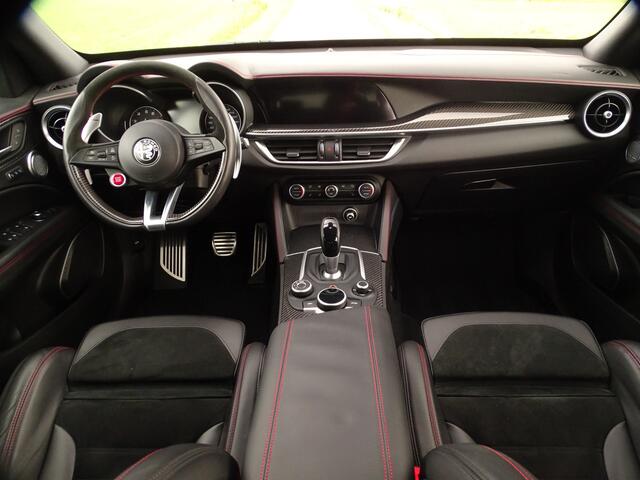 Alfa Romeo Stelvio 2.9 V6 AWD Quadrifoglio | BTW-auto | Unieke Kmstand!