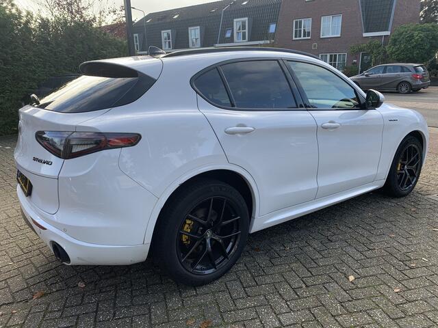 Alfa Romeo Stelvio 2.0 T AWD Veloce 280pk, Vol opties!