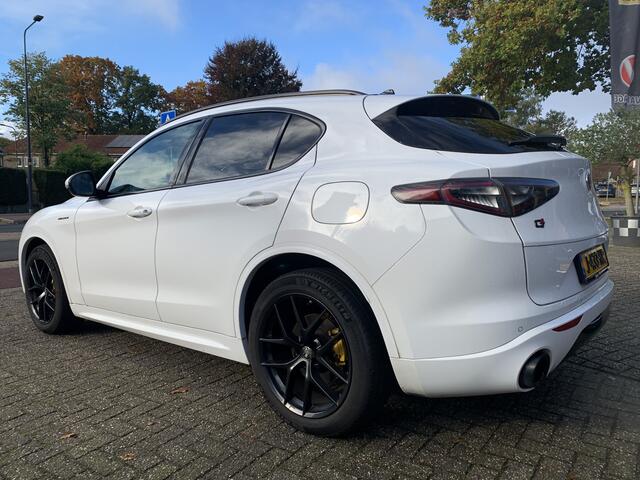 Alfa Romeo Stelvio 2.0 T AWD Veloce 280pk, Vol opties!