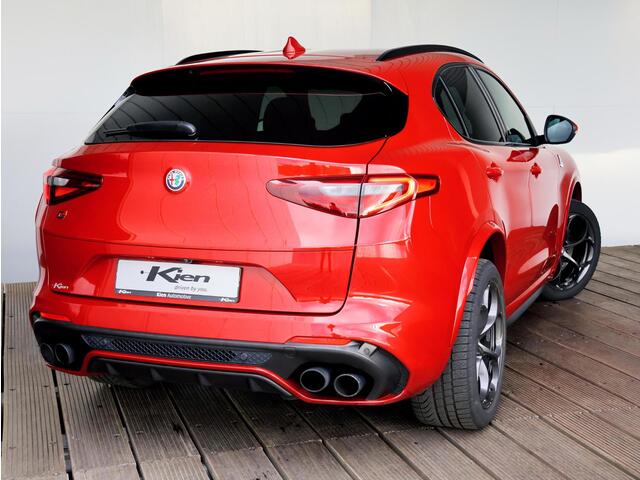 Alfa Romeo Stelvio 2.9 V6 AWD Quadrifoglio | NL auto | Harman/Kardon | Carbon |