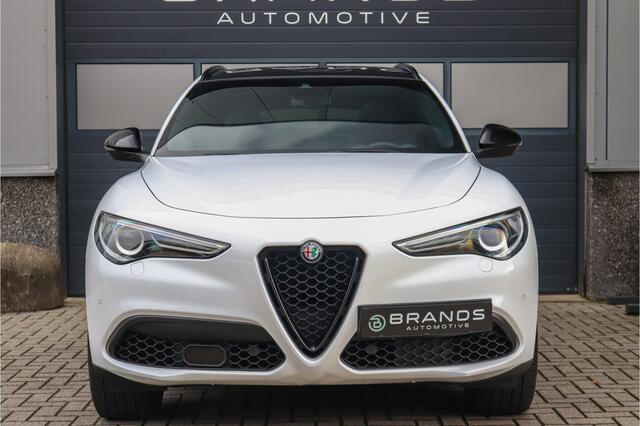 Alfa Romeo Stelvio 2.0 Super Q4 Vol opties 280PK Veloce pack Pano H&K