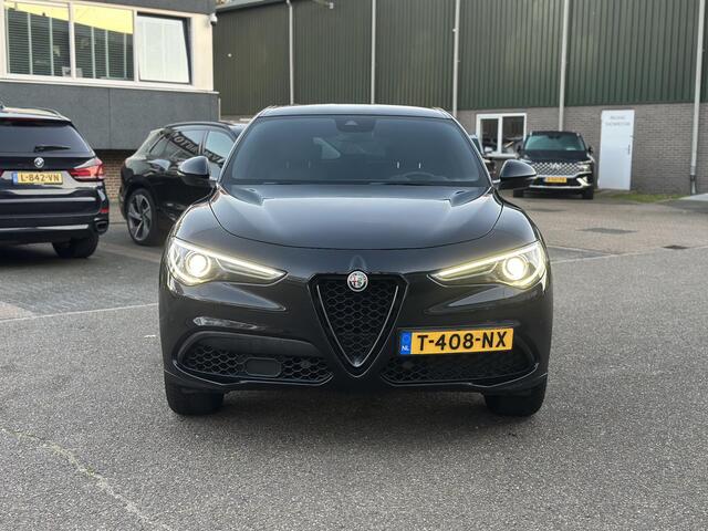 Alfa Romeo Stelvio 2.0 T AWD Super Q4| BOMVOL| STOEL/ STUURVERW.| ELEK. ACHTERKLEP| CAMERA| MEM. STOEL| DODE HOEK| APPLE CARPLAY|