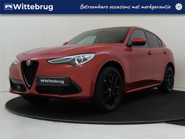 Alfa Romeo Stelvio 2.0 T AWD First Edition | Navigatie | Lederen bekleding | Lichtmetalen Velgen |