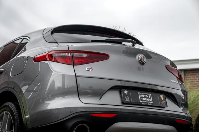 Alfa Romeo Stelvio 2.0 T AWD Veloce AWD Super First Edition 280 PK Leder Camera Keyless Stoel/Stuurverw. Elek Klep 20''
