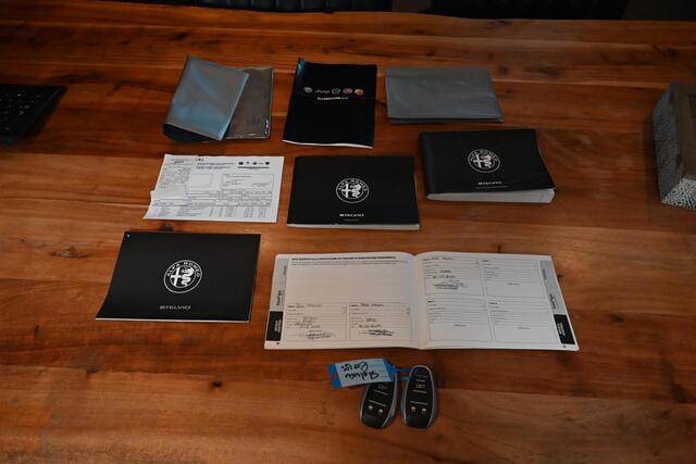 Alfa Romeo Stelvio 2.0 T AWD Veloce AWD Super First Edition 280 PK Leder Camera Keyless Stoel/Stuurverw. Elek Klep 20''