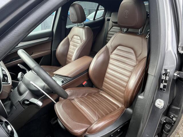 Alfa Romeo Stelvio 2.0 T AWD Veloce Special Edition Pano Trekhaak