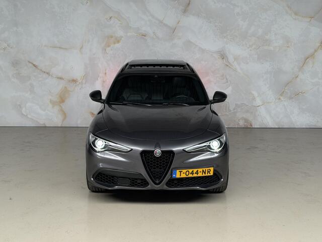 Alfa Romeo Stelvio 2.0 T AWD B-Tech - Leder - Pano - Camera -