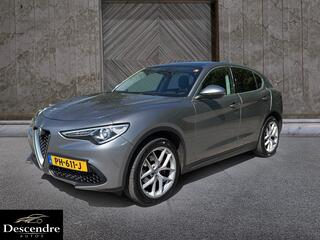 alfa-romeo-stelvio-2.0-t-awd-first-