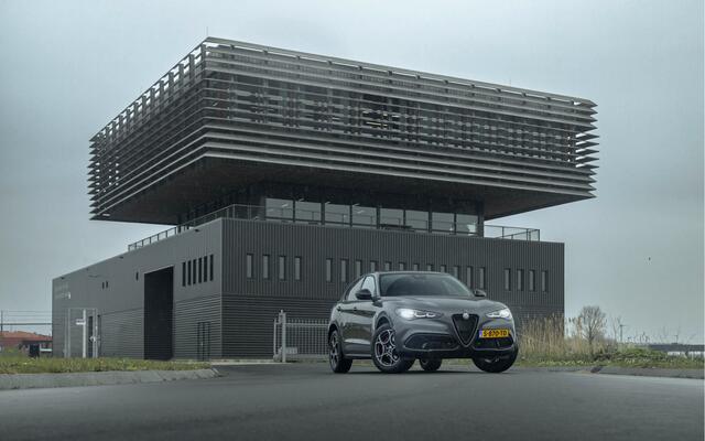 Alfa Romeo Stelvio MY23 2.0 T GME AWD Sprint 280PK | Panoramadak | Veloce interieur | Facelift |