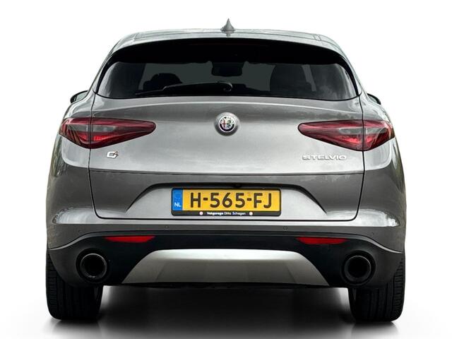 Alfa Romeo Stelvio 2.0 T AWD First Edition ? Xenon ? Leder ? Trekhaak