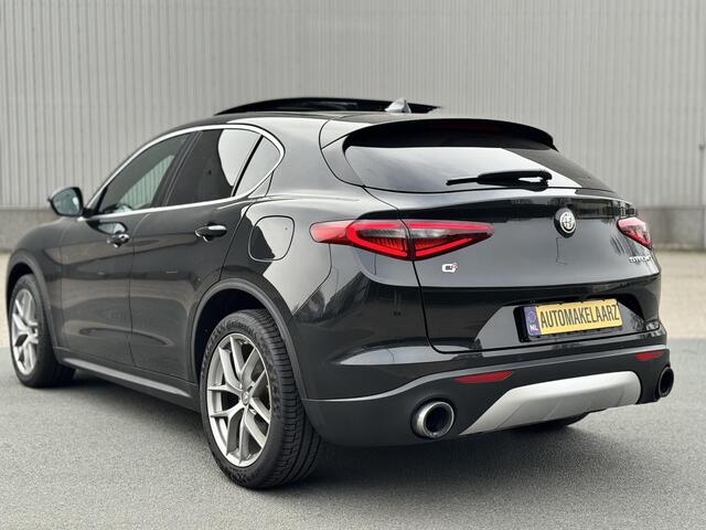 Alfa Romeo Stelvio 2.0 T AWD Special Edition 280PK H&K MEMORY PANO