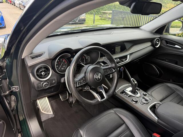 Alfa Romeo Stelvio 2.0 T AWD Ti Verde visconti!! - Schakelflippers - Trekhaak