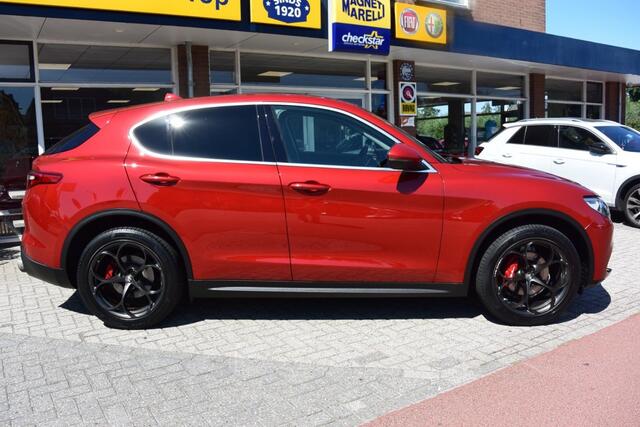 Alfa Romeo Stelvio 2.0 T AWD F.E.