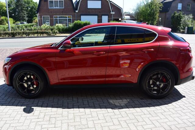 Alfa Romeo Stelvio 2.0 T AWD F.E.