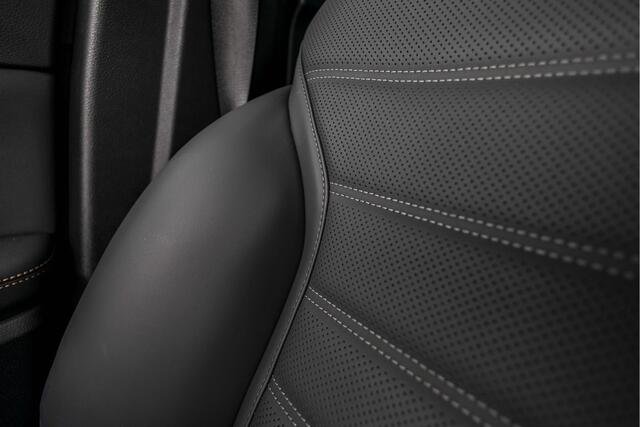 Alfa Romeo Tonale 1.5T Hybrid Veloce 360° camera | Leer | Stoelventilatie