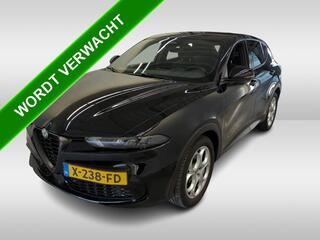 alfa-romeo-tonale-1.5t-131pk-automa