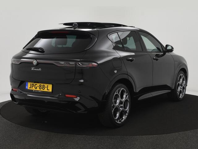 Alfa Romeo Tonale 1.5T Hybrid 160PK Veloce PANODAK|LEER|STOELVENTILATIE|WINTERPACK|20INCH|ACC|CAMERA|LED