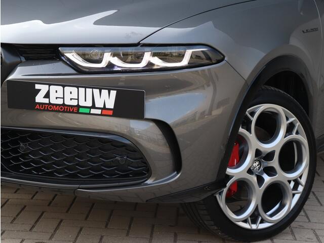 Alfa Romeo Tonale 1.3T PHEV 280 PK Veloce | Pano | Leder | Winter | 20"
