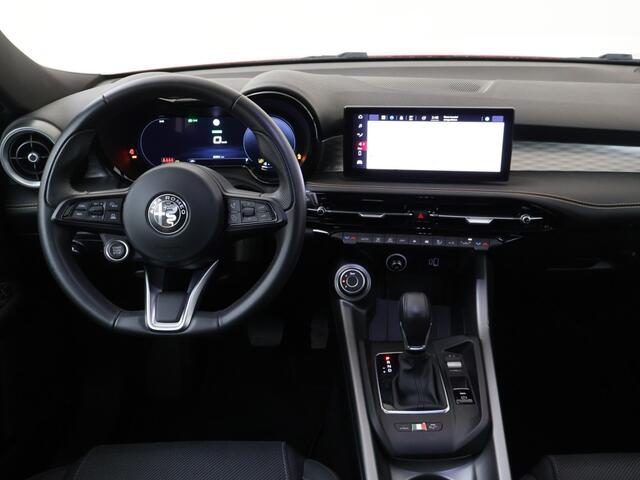 Alfa Romeo Tonale 1.3T PHEV Tributo Italiano 280PK SOH 97%