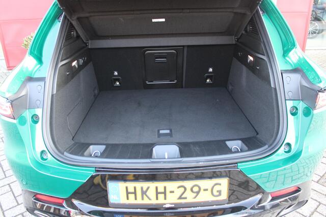 Alfa Romeo Tonale PHEV 280PK VELOCE | PANORAMISCH SCHUIF / KANTELDAK | LEDEREN BEKLEDING | VOORSTOELEN / STUUR VERWARMD | VOORSTOELEN GEVENTILEERD | VOORSTOELEN ELEKTRISCH VERSTELBAAR | DRAADLOOS APPLE CARPLAY / ANDROID AUTO | 360° CAMERA | AUTOMATISCH DIMMENDE BUITENSPIEG