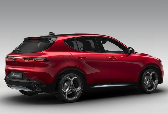 Alfa Romeo Tonale 1.3 Ibrida Plug-In 270pk Sport Speciale NU IN DE SHOWROOM - NIEUW MODEL! - 8 JAAR GARANTIE