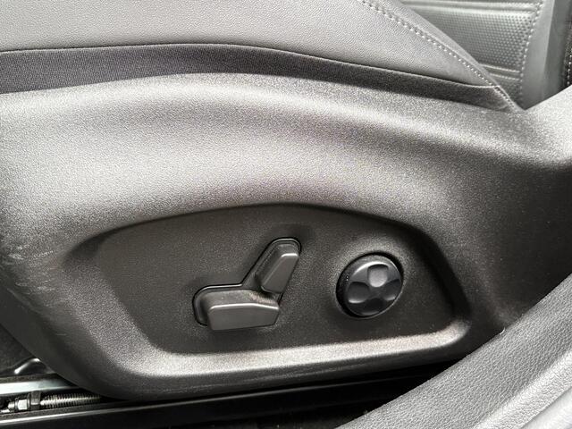 Alfa Romeo Tonale 1.3T PHEV Edizione Speciale 280pk! | Volle uitrusting! | Lederen bekleding | 360 graden Camera | Stoelverwarming/ventilatie | Adaptive cruise control | Schakelflippers |