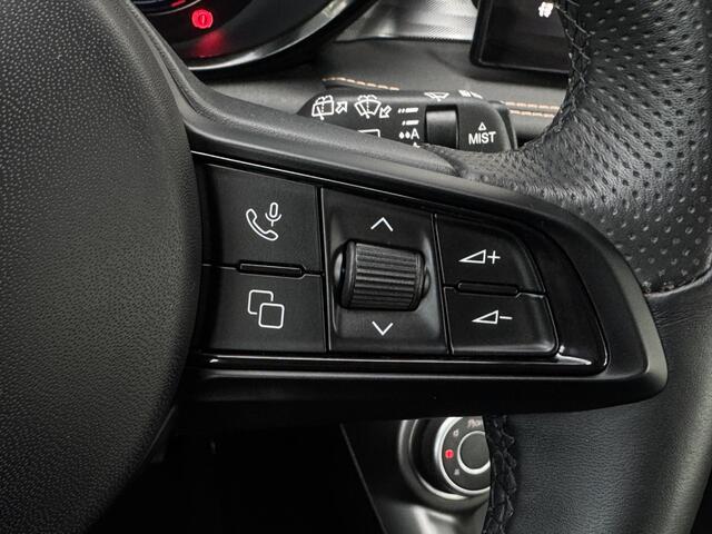 Alfa Romeo Tonale 1.5T Hybrid Ti GRATIS Afleverpakket! | Stuurverwarming | 360 Camera |