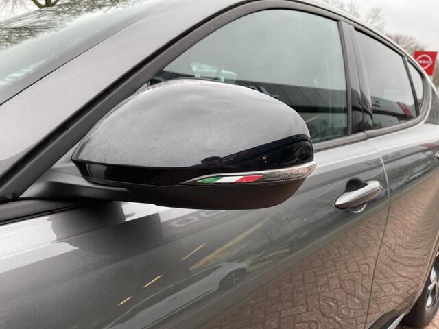 Alfa Romeo Tonale 1.3T PHEV Ti | Carplay/Android | Achteruitrijcamera | 18'' Petali velgen