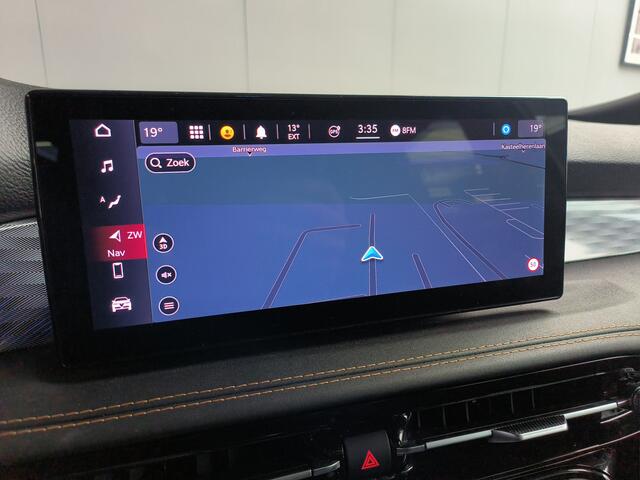 Alfa Romeo Tonale 1.3T PHEV Ti AUTOMAAT uit 2023 Rijklaar + 12 maanden Bovag-garantie Henk Jongen Auto's in Helmond, al 50 jaar service zoals 't hoort!