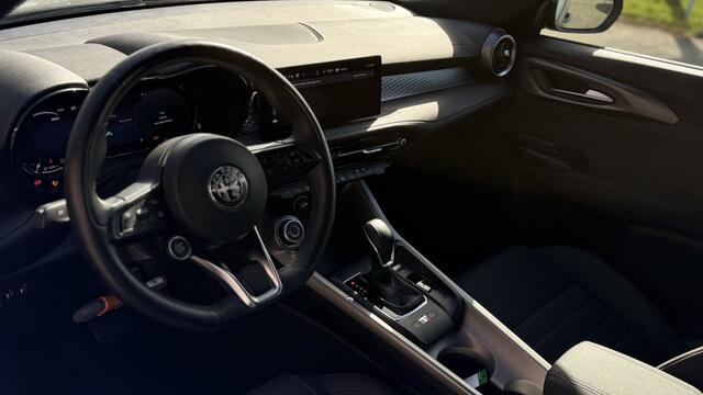 Alfa Romeo Tonale 1.5T Hybrid Sprint