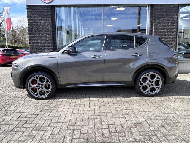 Alfa Romeo Tonale 1.3T PHEV Edizione Speciale | Panorama dak | 20" Lmv | Premium Audio | Lederen bekleding |