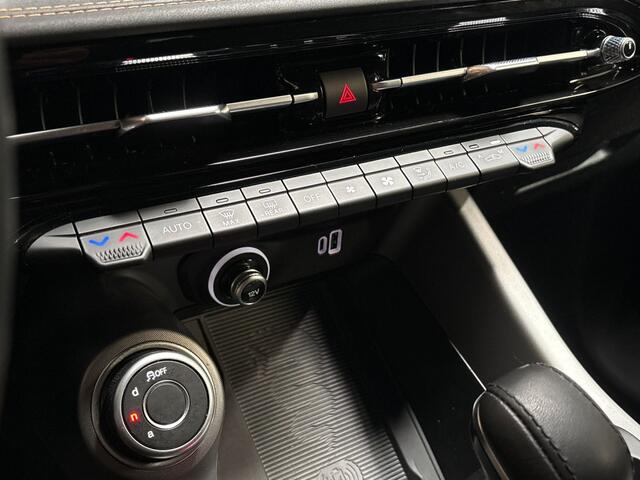 Alfa Romeo Tonale 1.3T PHEV Ti 280Pk Automaat (APPLE CARPLAY, GROOT NAVI, CAMERA, ADAPTIVE CRUISE, SPORTSTOELEN, GETINT GLAS, KEYLESS, ZWART HEMEL, NIEUWSTAAT)