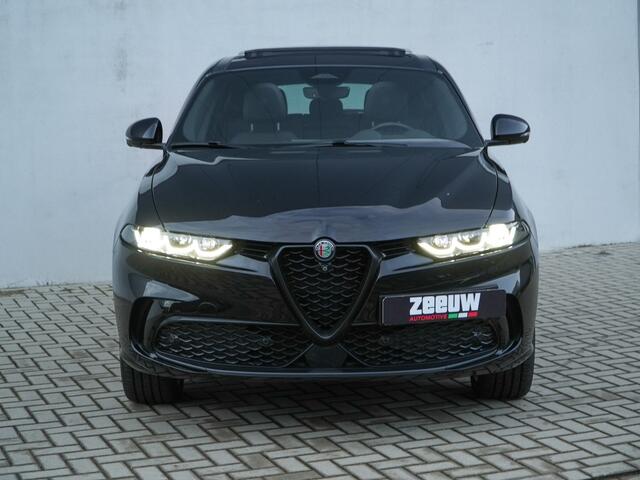 Alfa Romeo Tonale 1.3T PHEV 280 PK Veloce | Pano | Leder | Harman | Winter | 19"