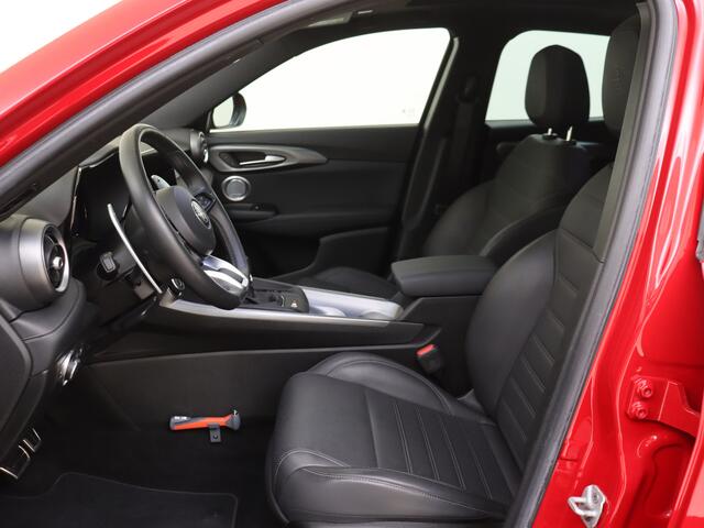 Alfa Romeo Tonale 1.3T PHEV Veloce