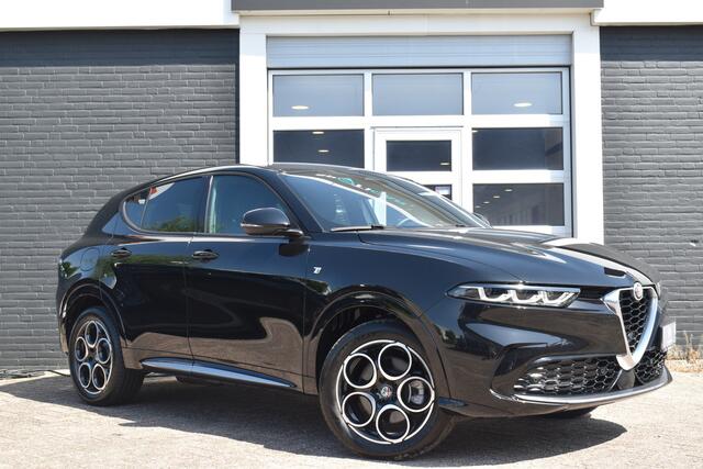 Alfa Romeo Tonale 1.3T PHEV 280pk Q4 TI | Automaat | Navigatie | Airconditioning | Achteruitrijcamera | Isofix | Parkeersensoren voor en achter | Lichtmetalen Velgen | Keyless | Zeer Compleet!!! | SOH 97 % |