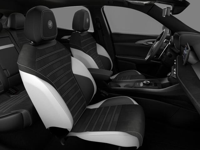 Alfa Romeo Tonale 1.3 Ibrida Plug-In Q4 270pk AWD Sport Speciale | 20" | Technology Pack