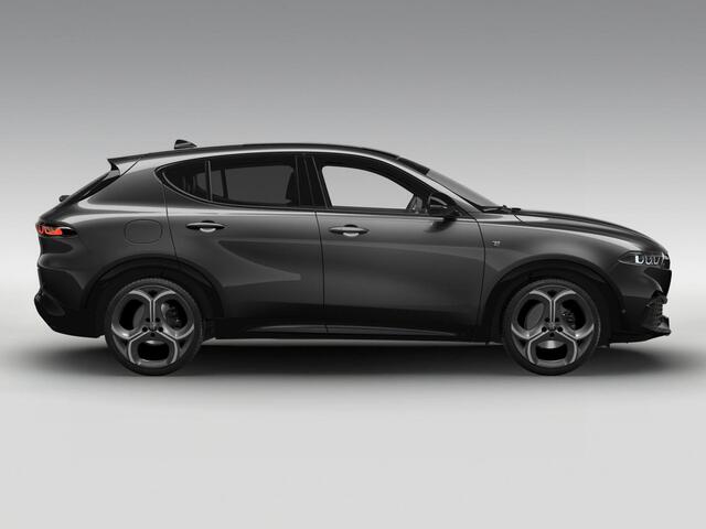 Alfa Romeo Tonale 1.3 Ibrida Plug-In Q4 270pk AWD Ti | 20" | Technology Pack | Rosso Leather | Schuif/Kanteldak