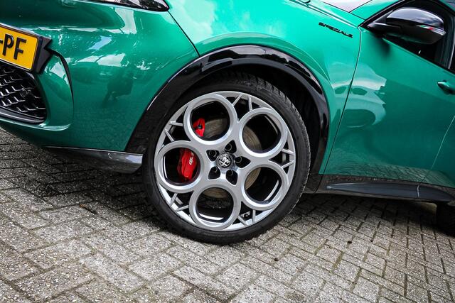 Alfa Romeo Tonale 1.5T Hybrid Edizione Speciale ACC / APPLE CARPLAY / HALF LEDER