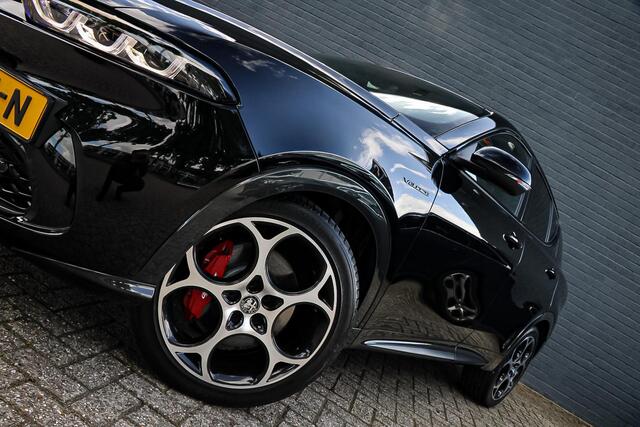 Alfa Romeo Tonale 1.5T Hybrid Veloce ACC / APPLE CARPLAY / HALF LEDER