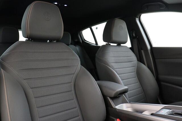Alfa Romeo Tonale 1.3T/280PK PHEV EDIZIONE SPECIALE -ADAP.CRUISE|CAMERA|KEYLESS|MATRIX.LED|NAVI|PRIVACY.GLAS|CARPLAY|20"