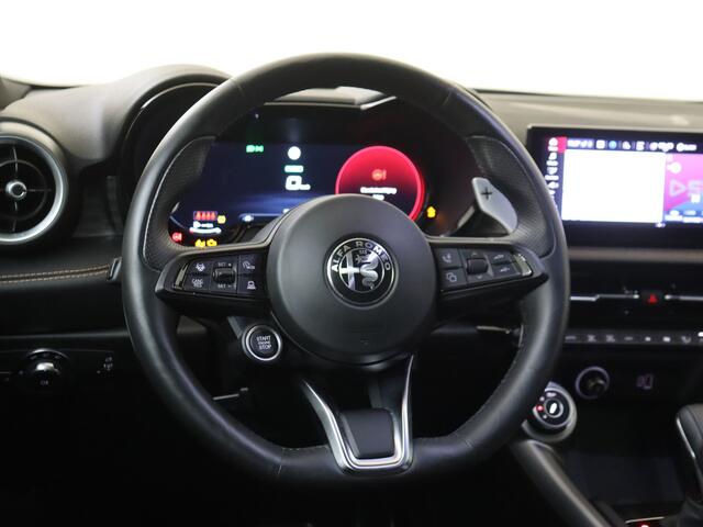 Alfa Romeo Tonale 1.5T Hybrid Veloce Stoere uitvoering ! P4