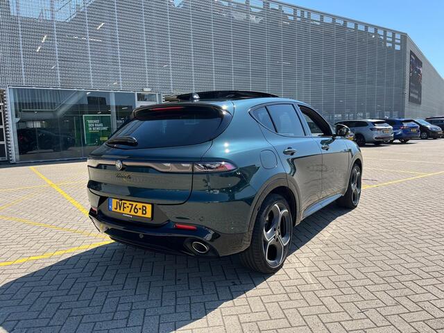 Alfa Romeo Tonale 1.3 Ibrida Plug-In Q4 Veloce 270 pk | Tech Pack | Harman Kardon HiFi | Panoramisch schuif/kanteldak