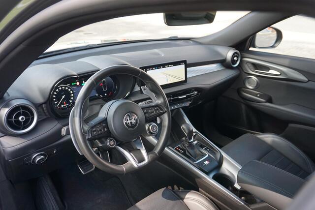 Alfa Romeo Tonale 1.5T Hybrid Veloce stoel koeling | leer | ACC | H&K